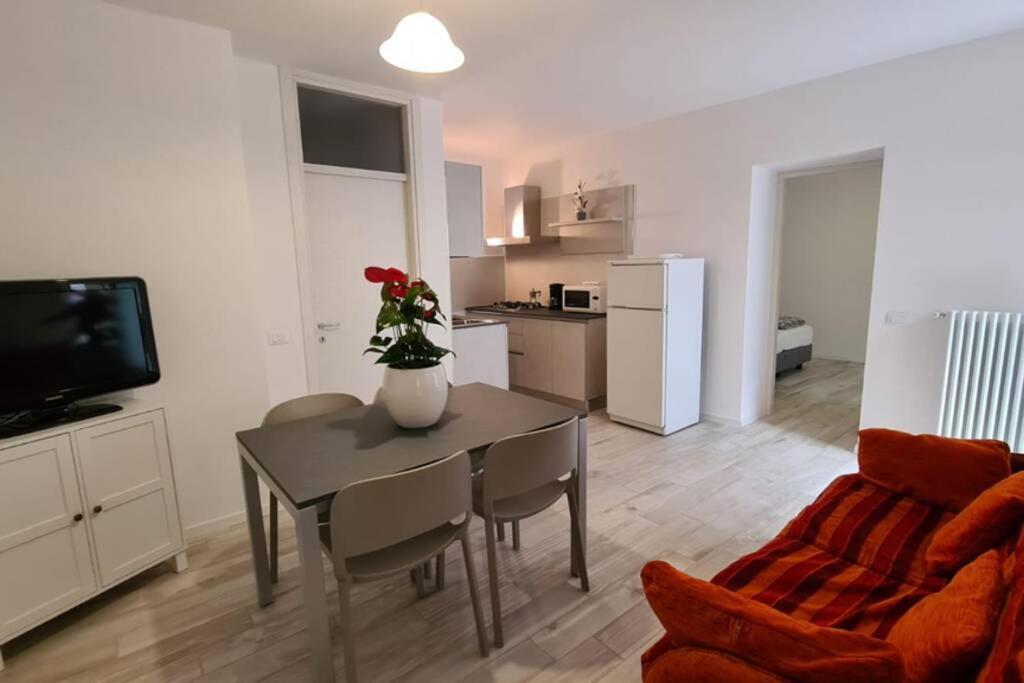 Appartamento Zima Malcesine Bagian luar foto
